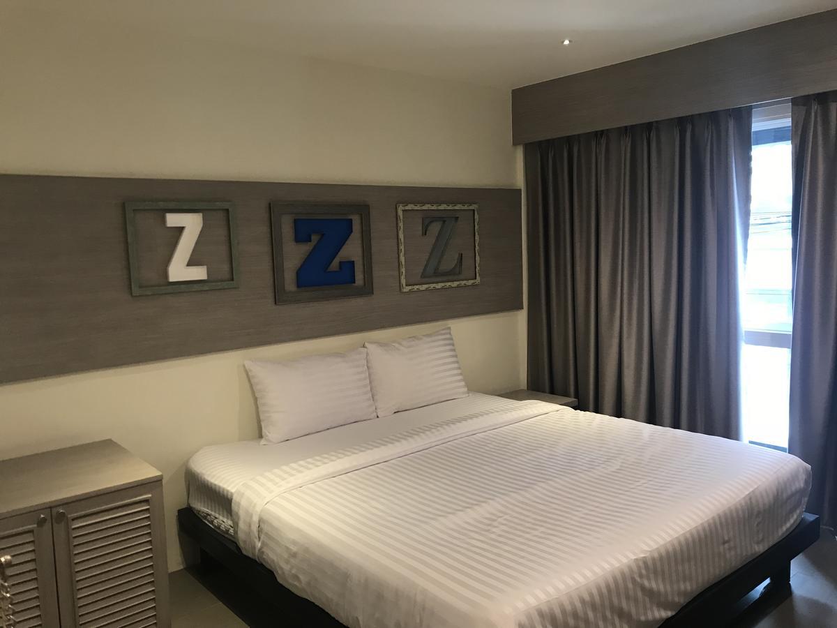 Lazy Sunday Hostel Банкок Екстериор снимка